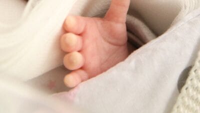 16 yaşındaki bir çocuk bir bebek doğurdu ve onu bir gardıropta sakladı. Savcılığın yeni bulguları 2 16 yasindaki bir cocuk bir bebek dogurdu ve onu bir gardiropta sakladi savciligin yeni bulgulari 7719