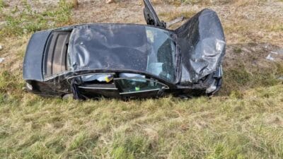 A2 otoyolunda çatı kaplaması. Üç kişi yaralandı. Lpr helikopteri iş başında 4 A2 otoyolunda cati kaplamasi uc kisi yaralandi lpr helikopteri is basinda 7556