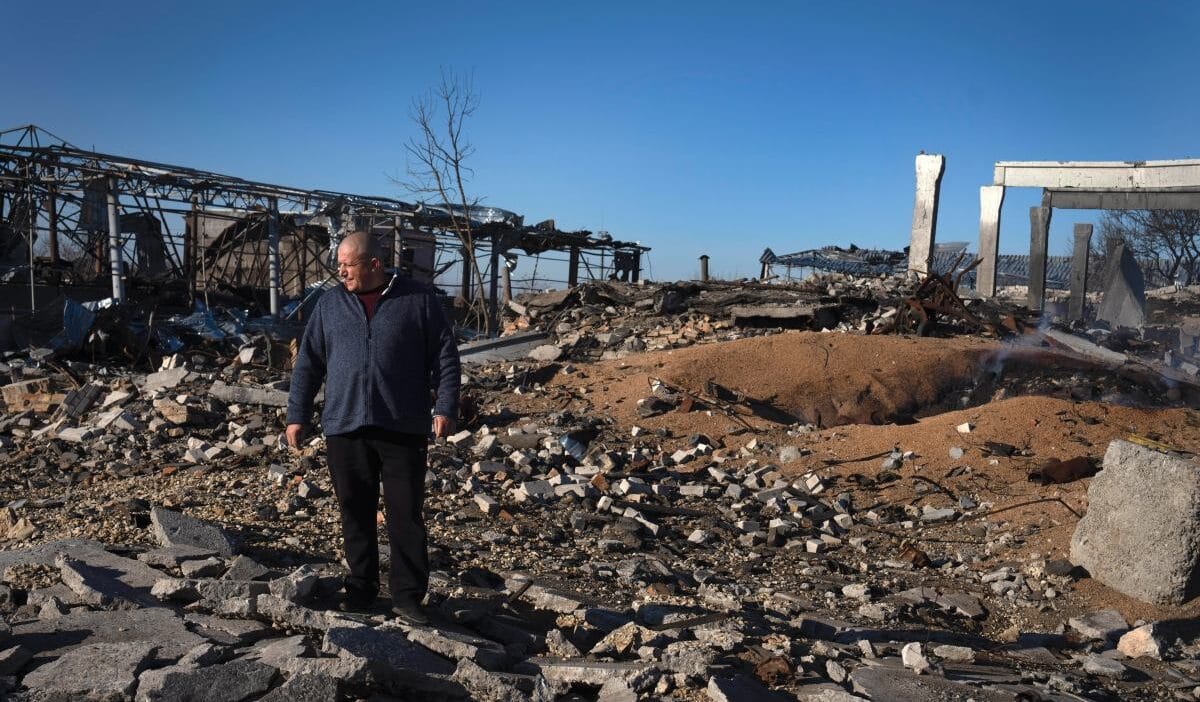 Acil büyüçek gerekli: cherson yaşayanları yardım bekliyor 1 Acil buyucek gerekli cherson yasayanlari yardim bekliyor 3559