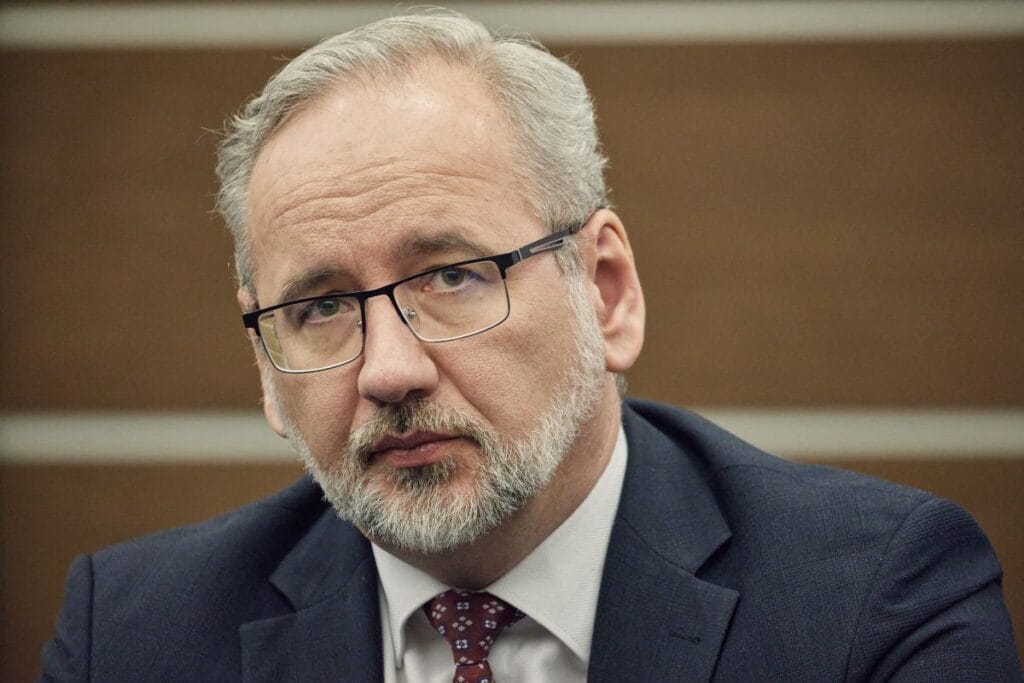 adam niedzielski hastanede medya yaralanmalar buyuk olasilikla dayak sonrasi 7315