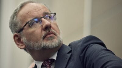 Adam niedzielski nin dovulmesi i cisleri bakanligi baskan yardimcisi failler iyilesiyor 7402