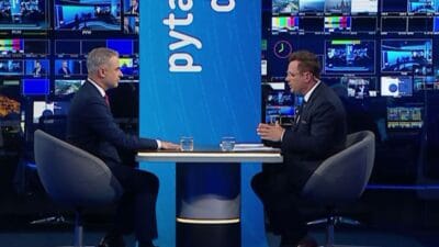 Afera mi burada da afera nerede tvp info gazetecisi tusk un kpo degisik cevirisine saskin 3797