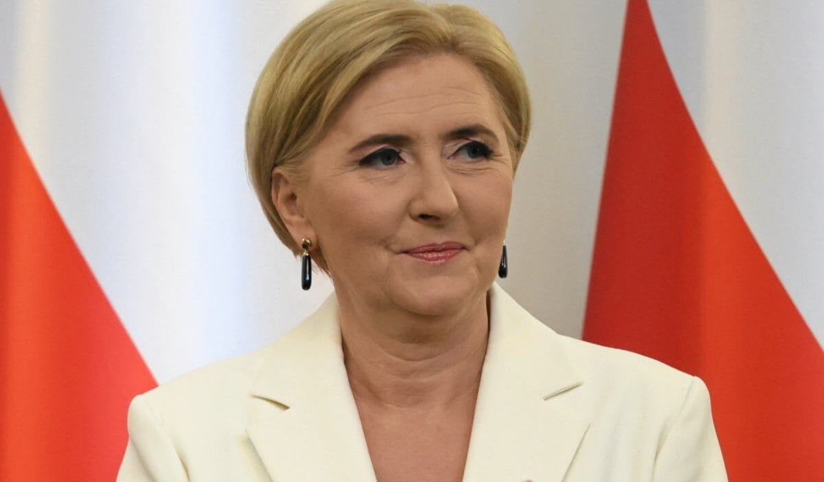 Agata kornhauser duda ogretmenlige geri donmuyor gelecegi belirsiz 3362