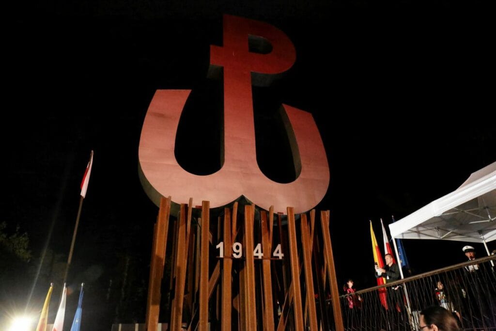 alman kultur bakani nin i haneti varsova i syani ni anma hatasi 3251