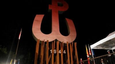 Alman kultur bakani nin i haneti varsova i syani ni anma hatasi 3251