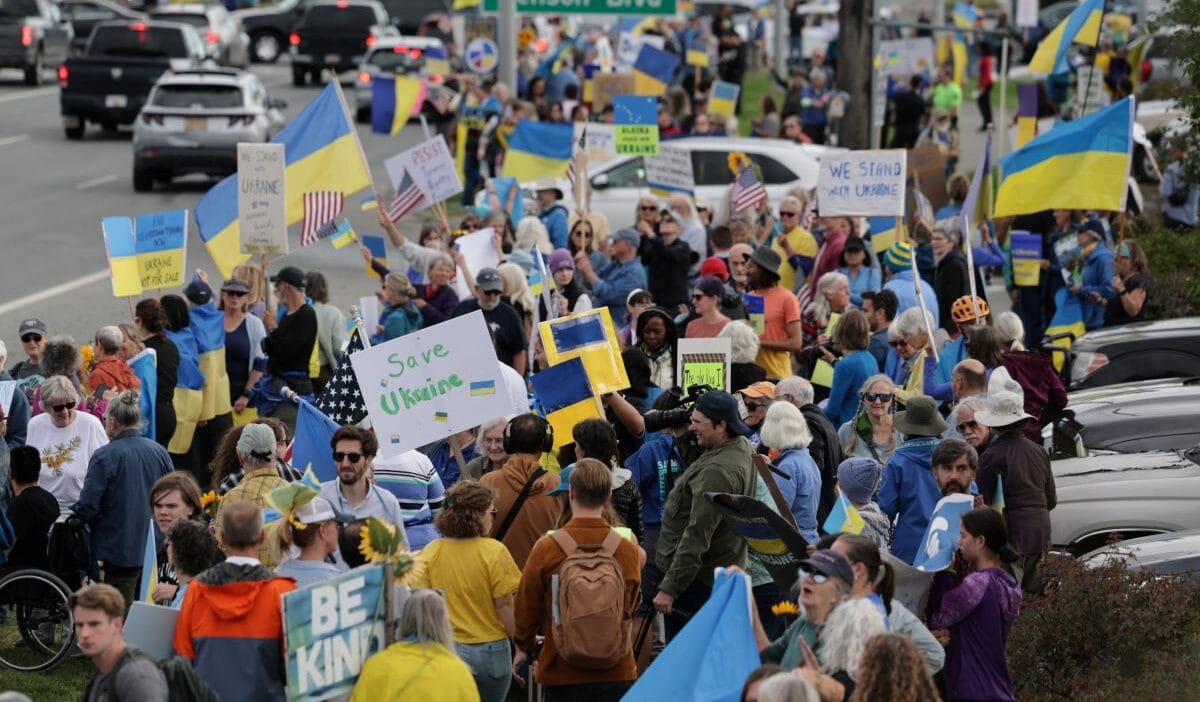 Anchorage’da trump‑putin zirvesi öncesinde alaskan protestoları 1 Anchorage da trump putin zirvesi oncesinde alaskan protestolari 4449