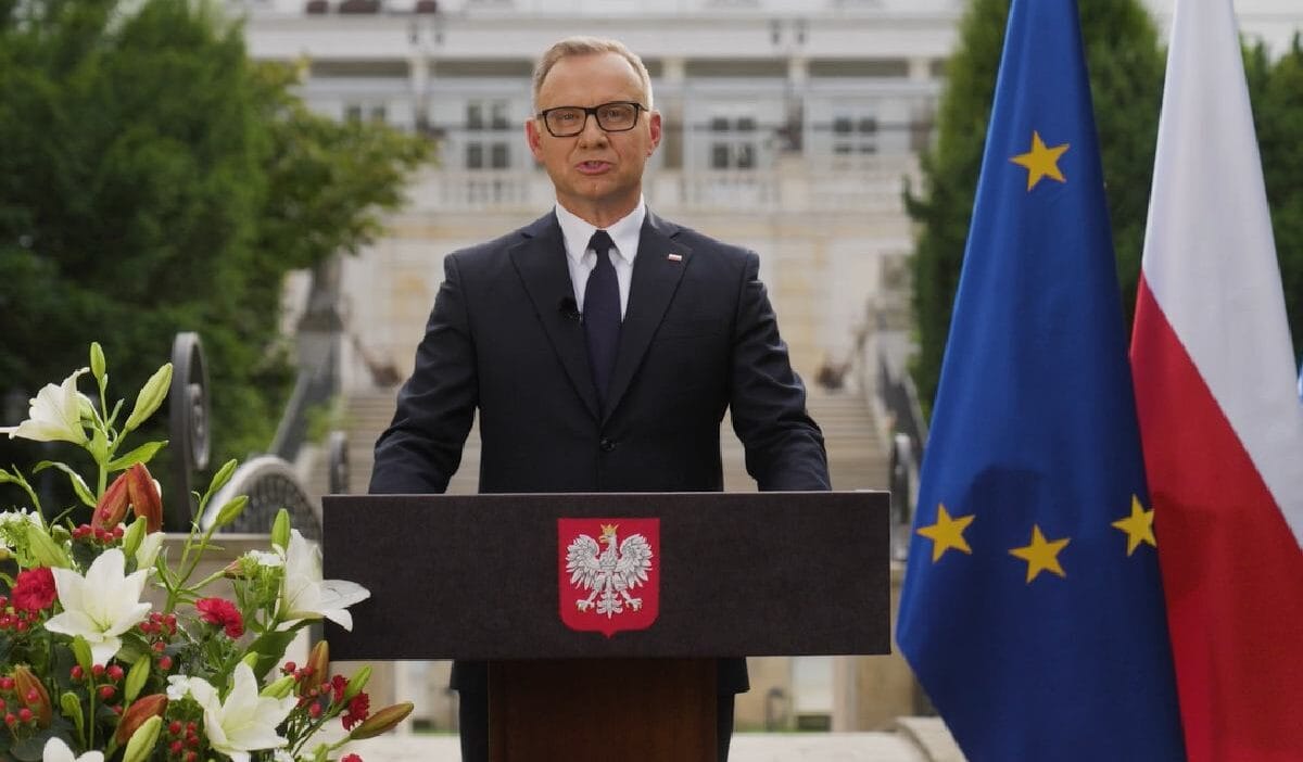 Andrzej duda’dan tarihi veda: “ben sarsılmaz bir adamım” 1 Andrzej duda dan tarihi veda ben sarsilmaz bir adamim 3239