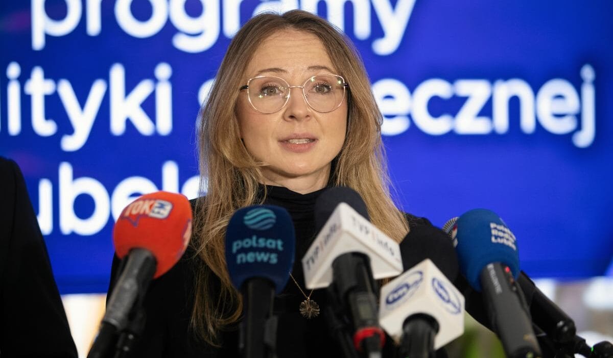 Bakan cumhurbaskanligi vetolarini yorumladi oho burada birileri bakanlar kurulu nu cozuyor 7348