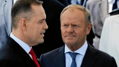 Beyaz ev de tusk ve nawrocki nin yoklugu le figaro nun sok edici yorumlari 5055