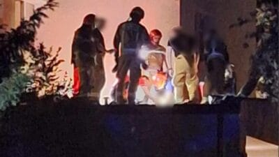 Bir adam 15 kattan bir merdiven boslugunun catisina atladi kurtarilamadi 8092