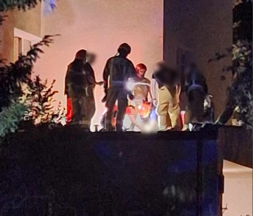 Bir adam 15 kattan bir merdiven boslugunun catisina atladi kurtarilamadi 8092