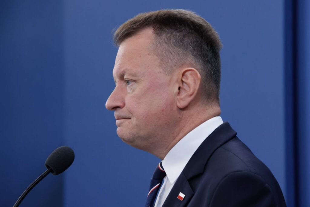 blaszczak icin bir iddianame var hukuk ve adalet milletvekili bunu tusk in intikam eylemi olarak goruyor 6281