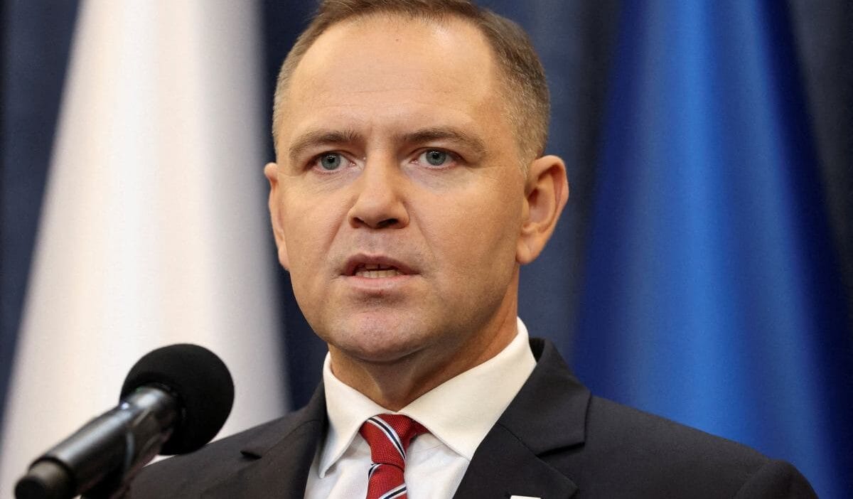 Bu olay nawrocki nin trump la yapacagi gorusmenin dikkatini dagitacaktir talihsiz 7496