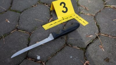 Chorz w da bicakli saldiri polis saldirgani tutukladi yarali adamin yasam mucadelesi devam ediyor 6337