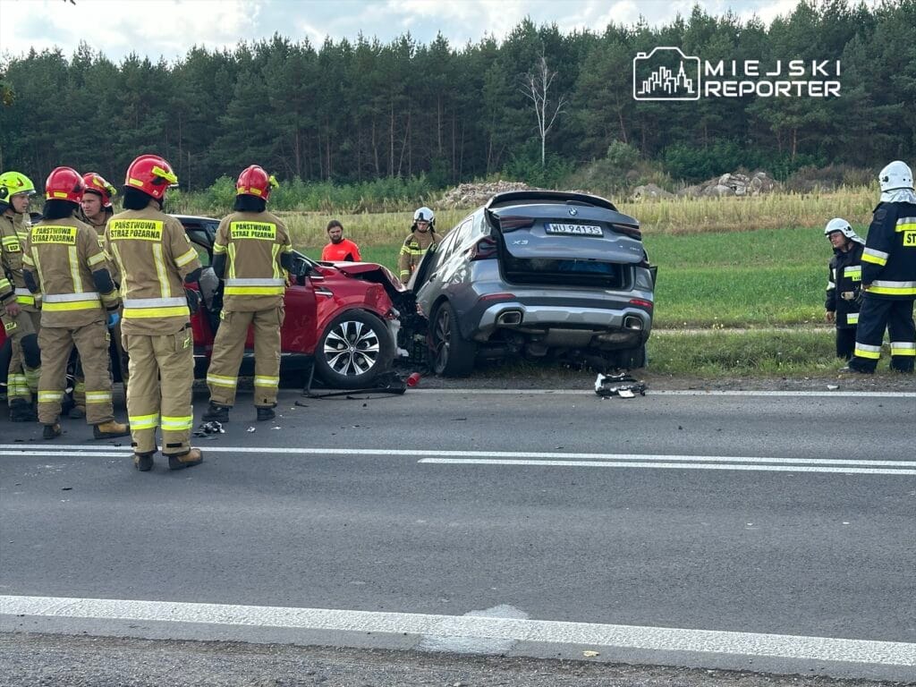 dk61 bloke edildi 4 arac carpisti biri cocuk olmak uzere uc kisi yaralandi 8119