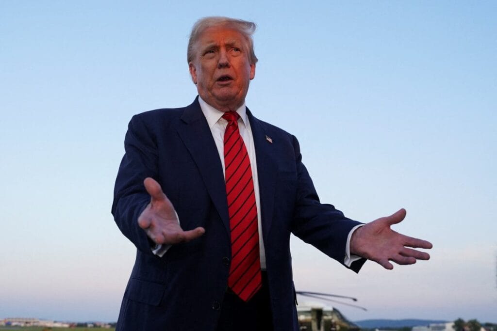 donald trump tan karol nawrocki ye ozel hediye dostluktan gelecege guclu mesaj 3335