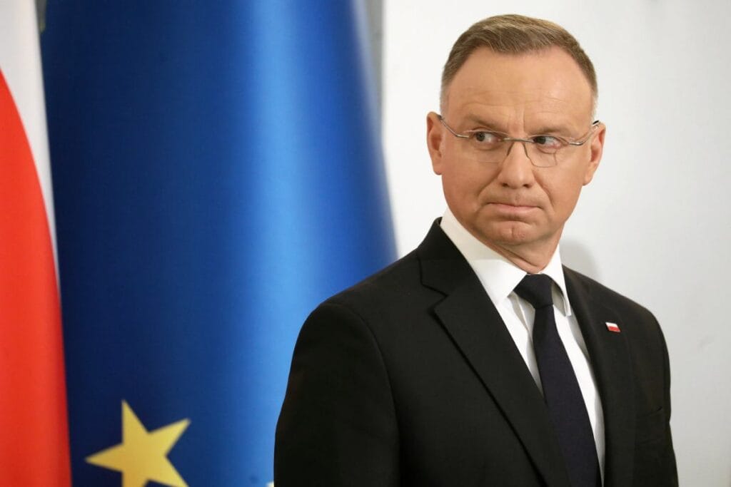 duda yalnizca odul vermedi ayni zamanda geri cekti baskanliktan gelen veriler 3529