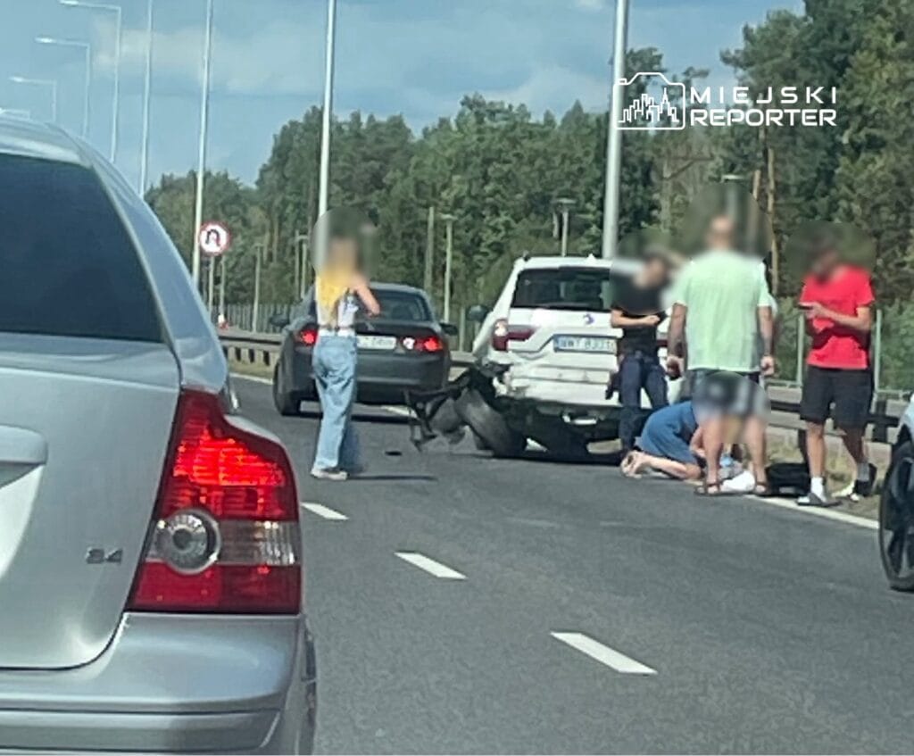 dw631 de ciddi kaza yol kapandi 7957