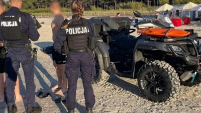 Eba bes cocukla birlikte denize girdiler bogulmaya basladilar suclamalarla koloni amiri 6078