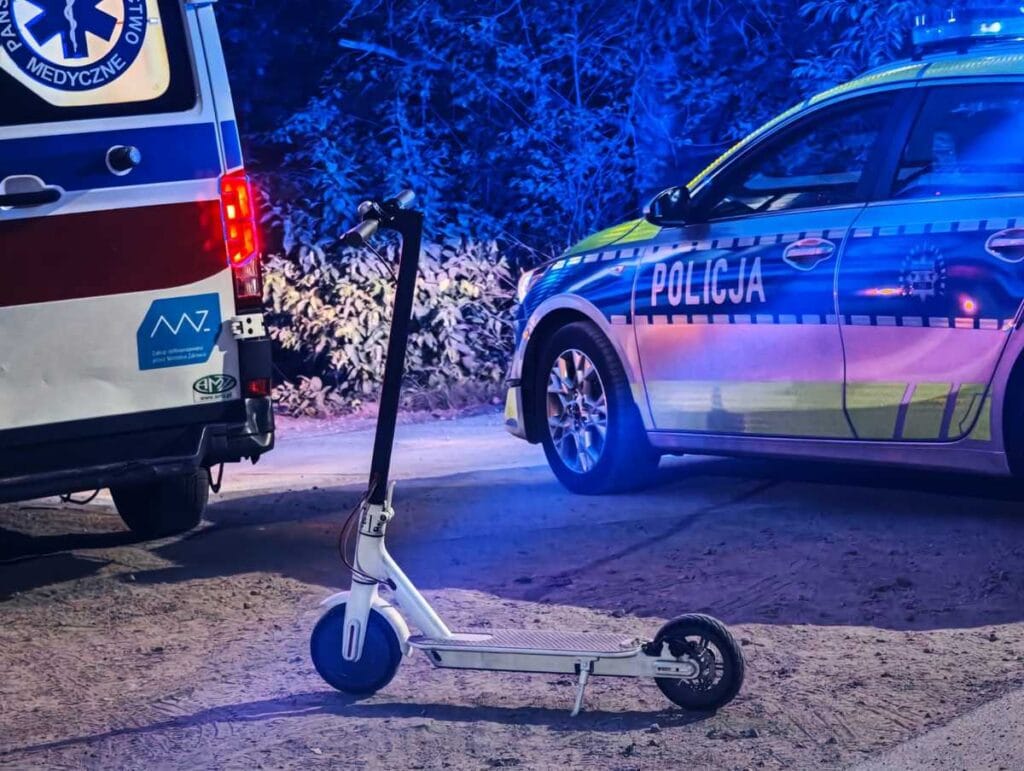 elektrikli scooter kazasinda 15 yasindaki cocuk yaralandi 6852