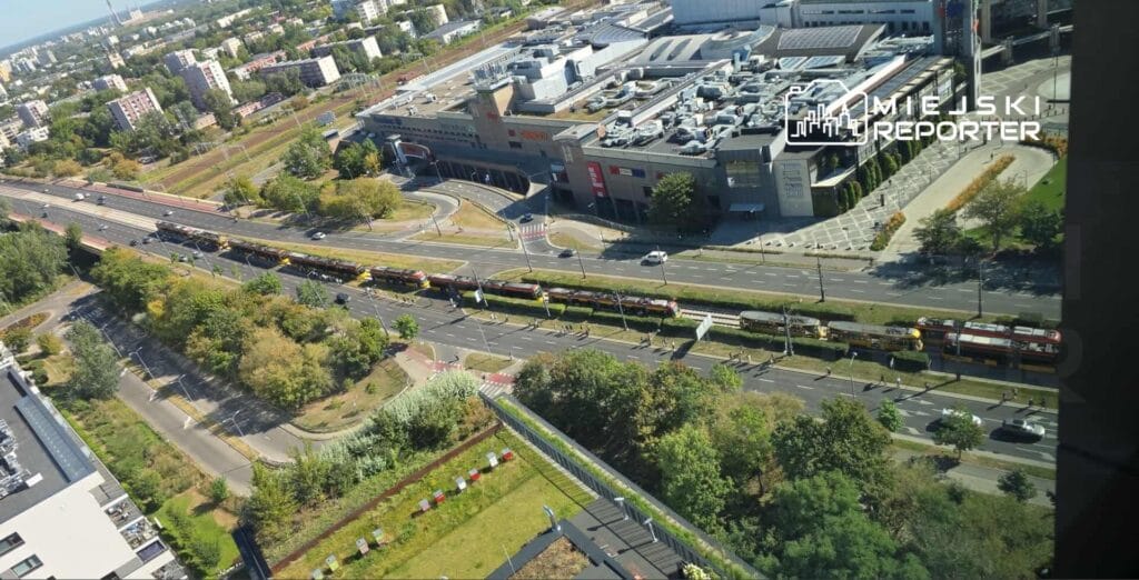 Guc kaynagi yok tramvaylar durmus durumda duzinelerce sokak elektriksiz kaldi zorluklar birkac duzine dakika surdu 6054