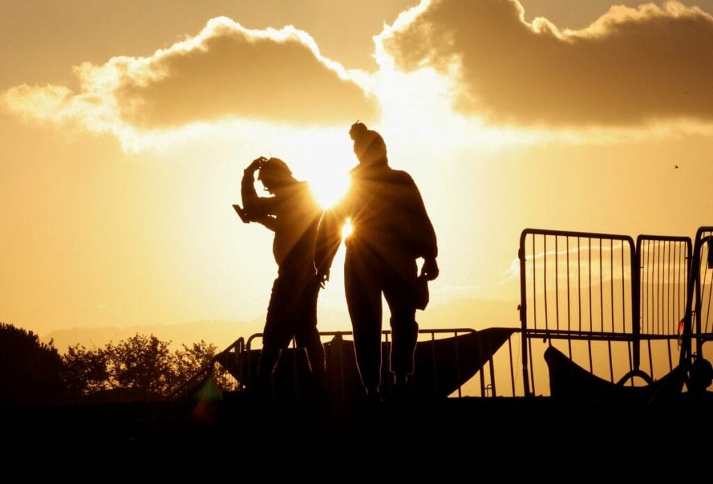 i talya da ayni anda 40 c nin ustune cikan terorizmi afrika nin anti cakil donmesi yuzunden oyun muhtesem yarim gun boyu 4181