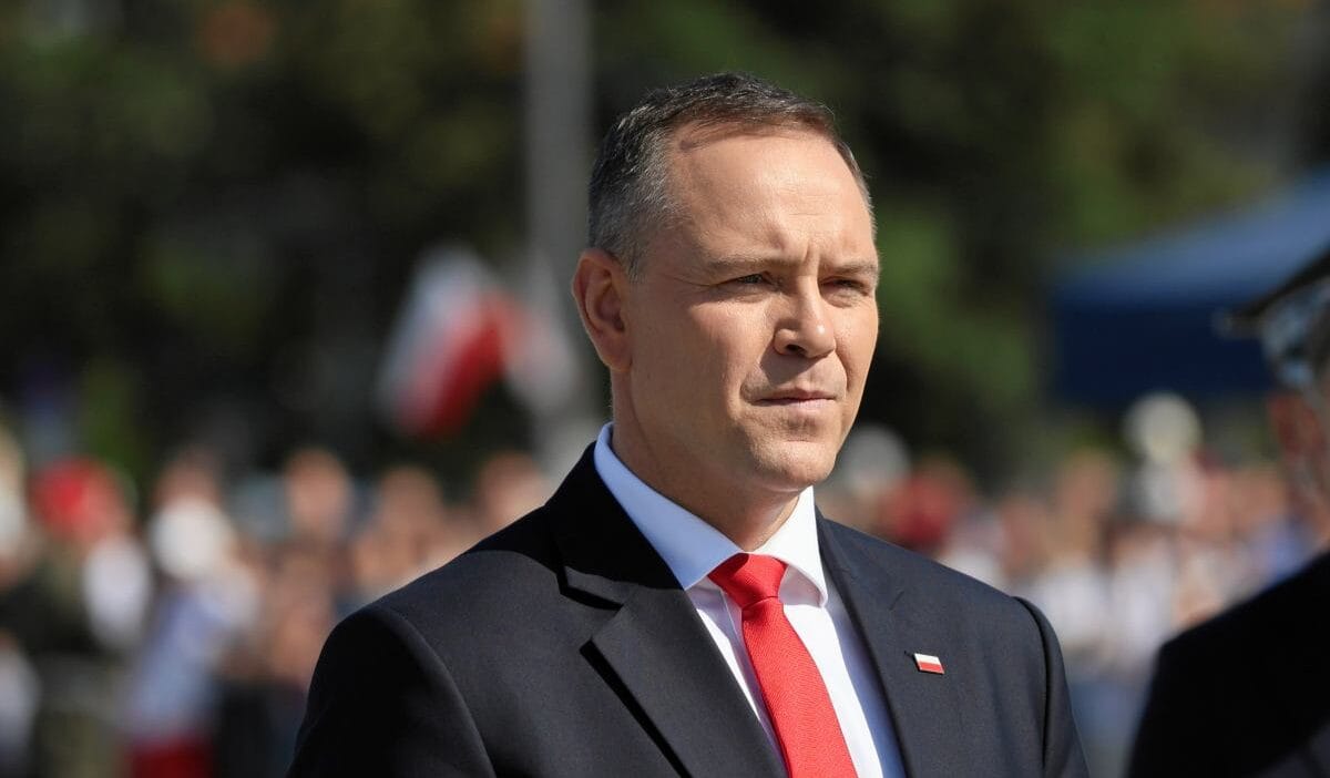 Karol nawrocki, jarosław kaczyński'den bağımsız mı olacak? Polonyalılar kendi görüşlerine sahip 1 Karol nawrocki jaros aw kaczy ski den bagimsiz mi olacak polonyalilar kendi goruslerine sahip 5936