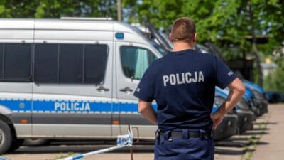 Krakow daki bicakli saldiriyla ilgili yeni bilgiler yaralanan taksi soforu sorgulanmistir failin cinayet nedeni belirlendi 6782