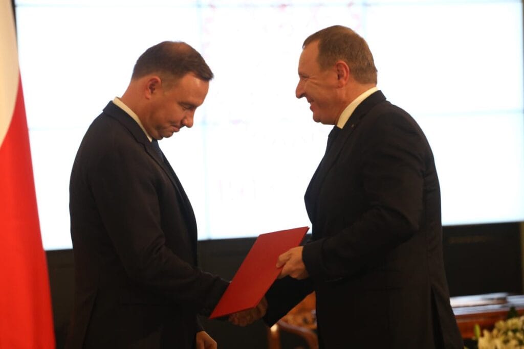 kurski kaczynski ye karsi cikti ve duda yi azarladi i lkel yascilik 6724