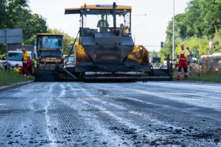 Marsa caddesi nde yeni yuzey suruculer ve yolcular icin degisiklikler 6197