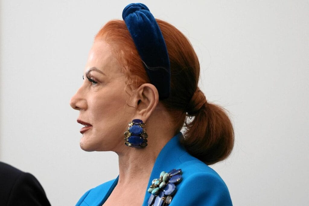 mosbacher nawrocki nin washington daki varligina i lgili hayal kirildi sorumluluk polonya da 4974