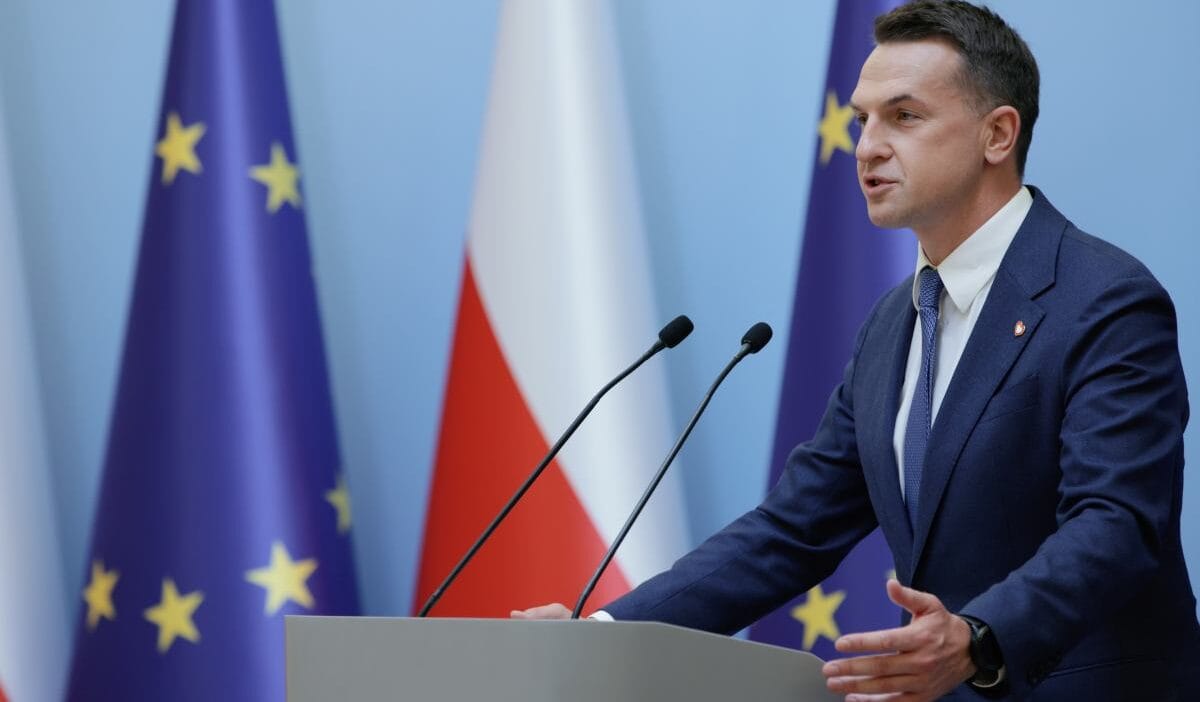 Nawrocki'nin ukraynalılara yönelik yardımları veto etmesi. Hükümetin yanıtı bu olacak 1 Nawrocki nin ukraynalilara yonelik yardimlari veto etmesi hukumetin yaniti bu olacak 7057