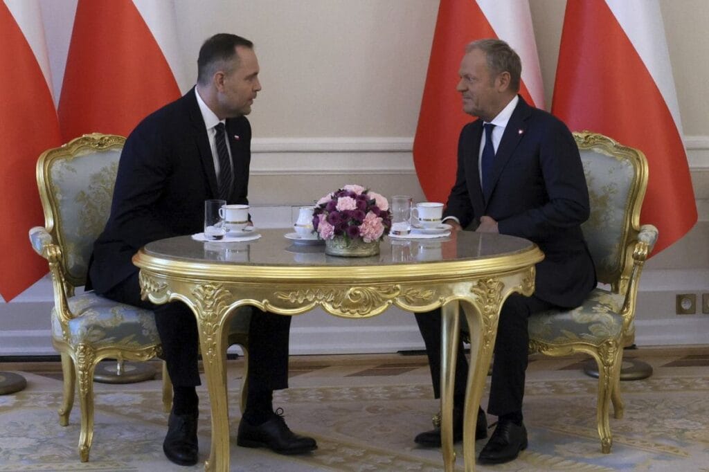 nawrocki tusk ile gorusecek mi medya kirilma noktasi olayini duyuruyor 4416