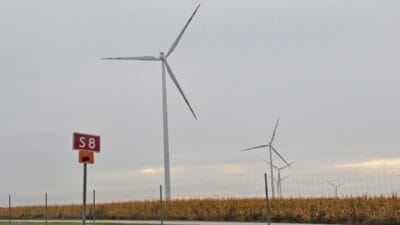 Neden yel degirmenleriyle sonuclansin nawrocki evlerden 700 metre uzakta herhangi bir seyin insa edilmesini yasaklamalidir yorum 7207