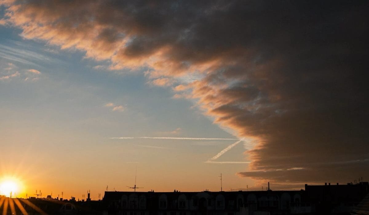 Poland da hava durumu degisti antikylon kyra sogutma getiriyor ucus dolu sicaklik sorunu bitti mi 4836