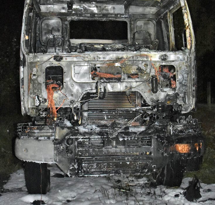 Polis memurlarının hızlı tepkisi - seri kundakçı tutuklandı 1 Polis memurlarinin hizli tepkisi seri kundakci tutuklandi 7351