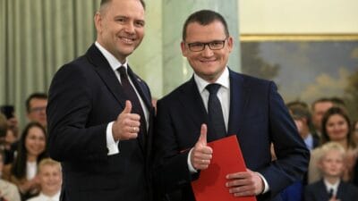 Polsat news ta politikalar sikisti trump putin savasi uzerinde tartismalar 4747