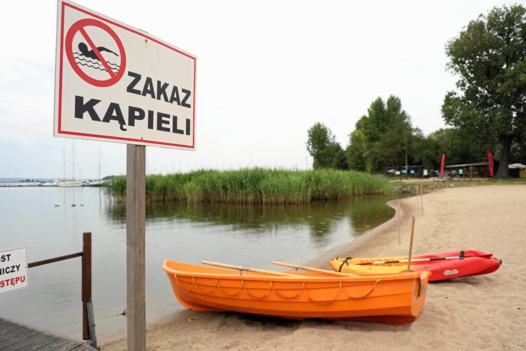 pomorze ve bati pomorze bolgelerinde plajlar kapali 4527