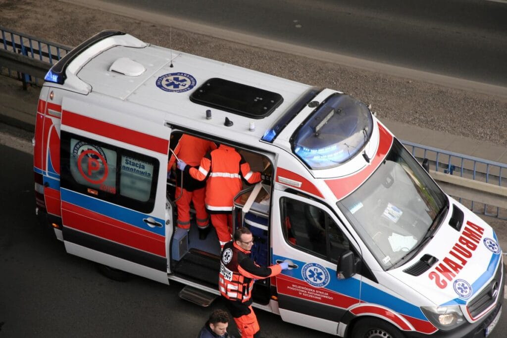 poznan a yakin olumcul kazada otobus bir kadini ezdi 5927