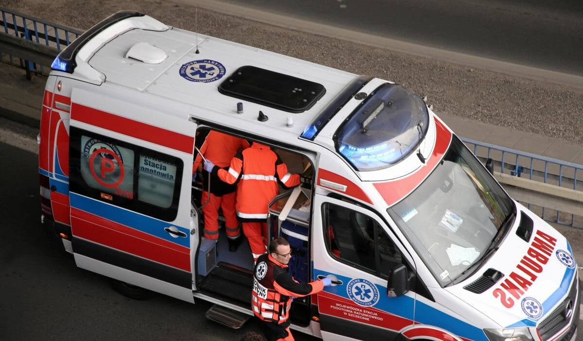 Poznan’a yakın ölümcül kazada otobüs bir kadını ezdi. 1 Poznan a yakin olumcul kazada otobus bir kadini ezdi 5927