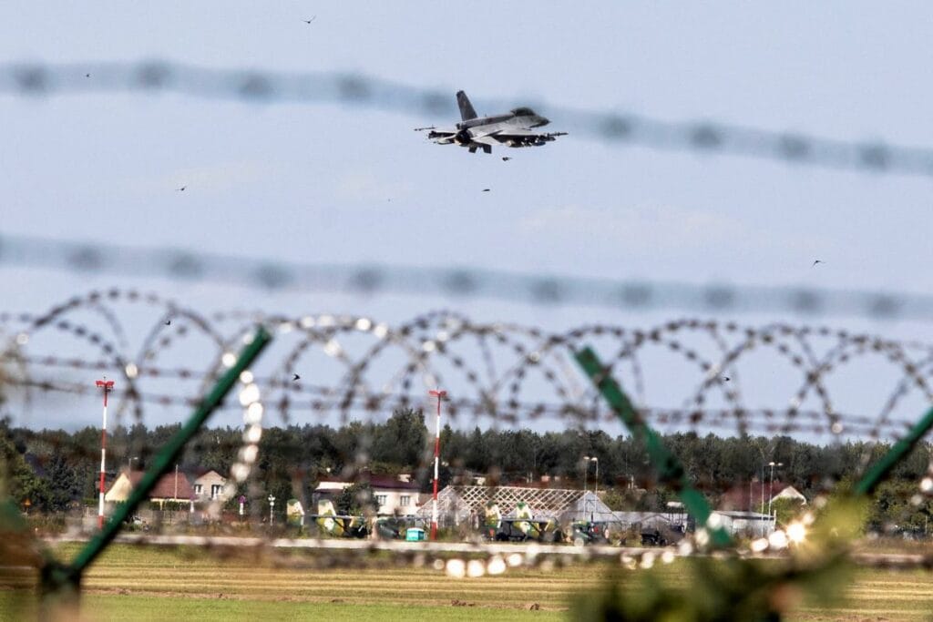 radom da f 16 kazasi polonya askeri tarihinde boyle bir vaka ilk kez yasaniyor 7598