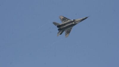 Radom da f 16 kazasi savas ucaklarinin hava gosterilerine katilimi konusunda bir karar var 7707