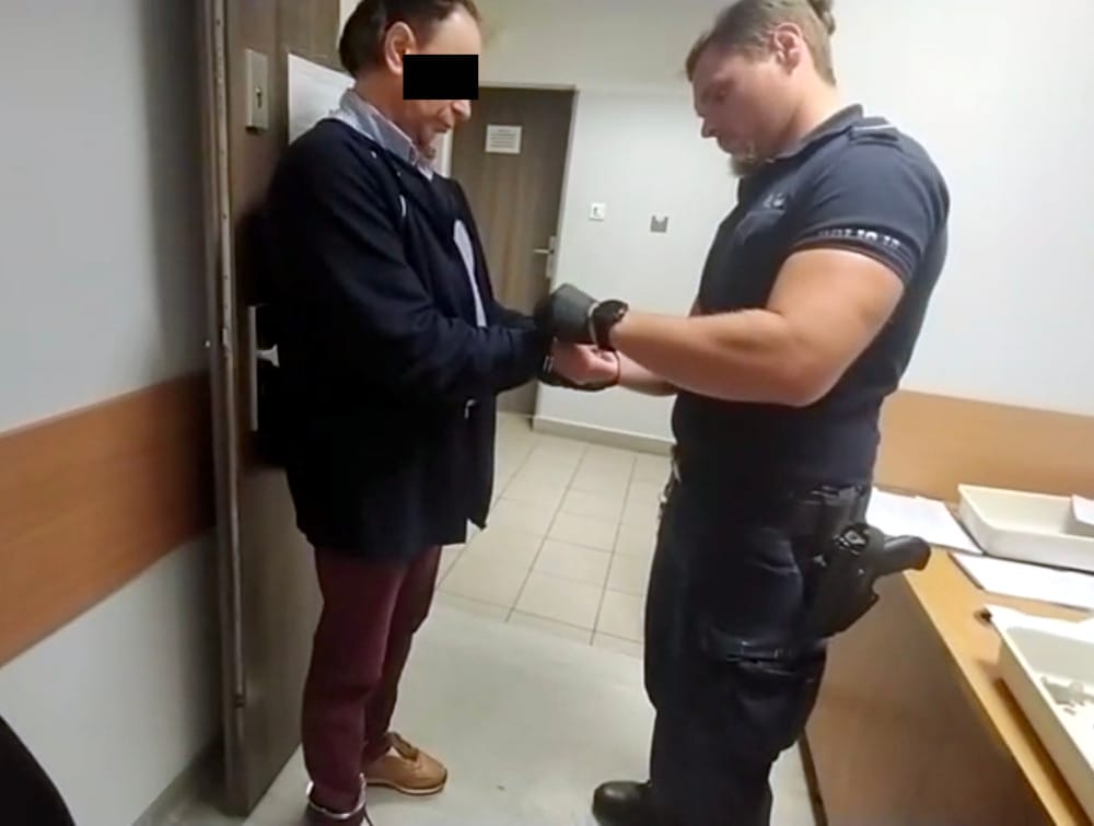 randevu mektubuyla araniyordu baskent polis memurlari tarafindan yakalandi kendisi 11 yil hapis cezasina carptirilmistir 7808