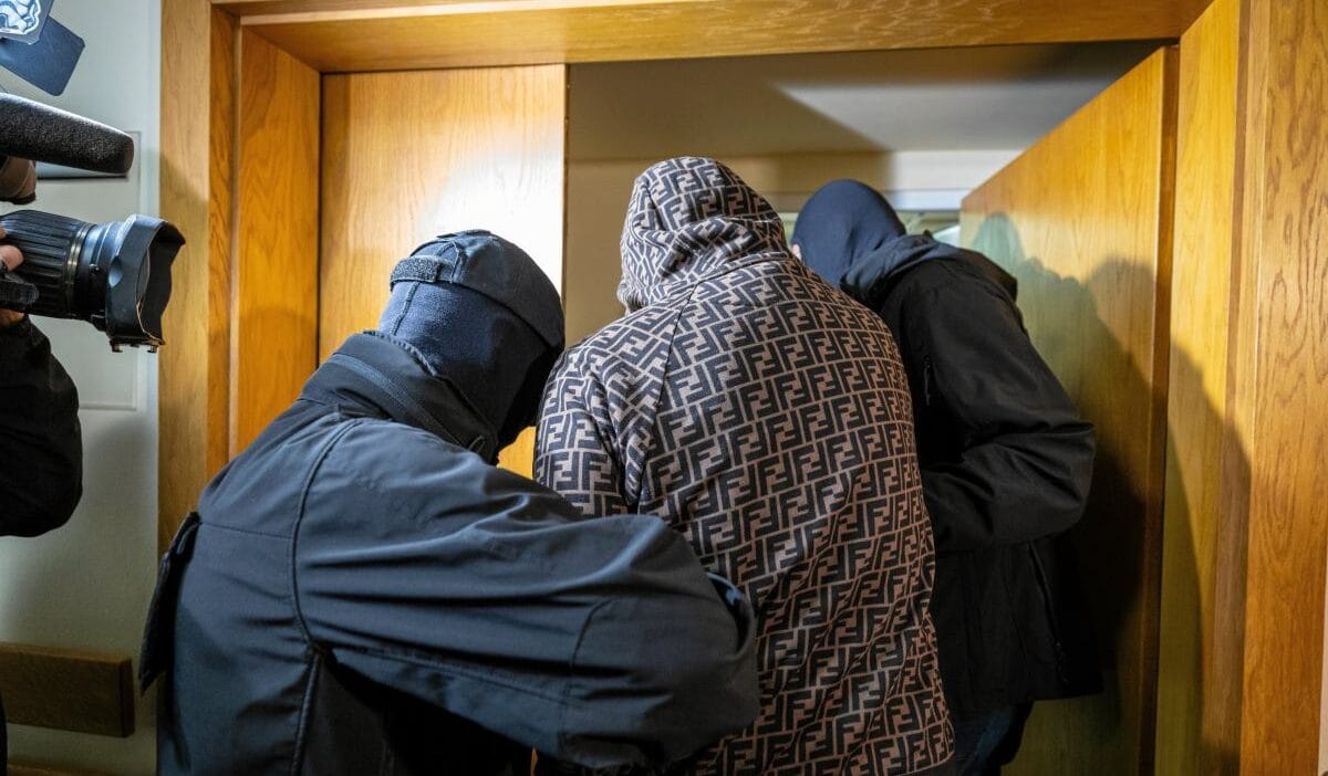 Rars olayi kirmizi kotudur un yaraticisinin ifadesi sizdirildi onemli bir hukuk ve adalet politikacisi ile ayarlanmis olmasi gerekiyordu 6063