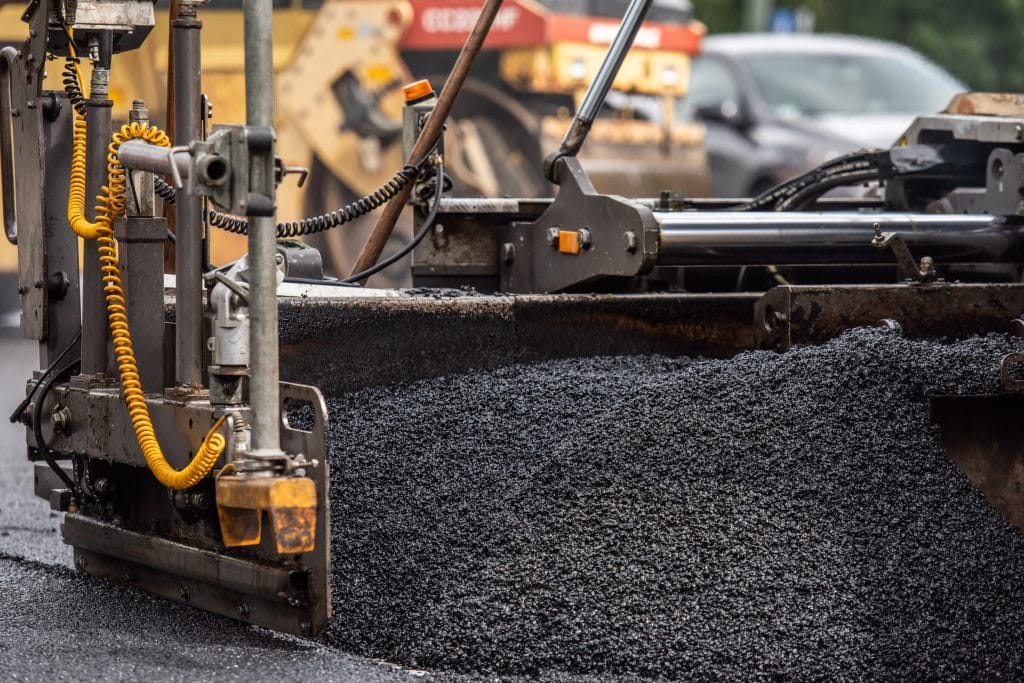 Rzeczypospolitej caddesi nde son kat asfalt bu hafta sonu zorluklar ve dolambacli yollar 7327