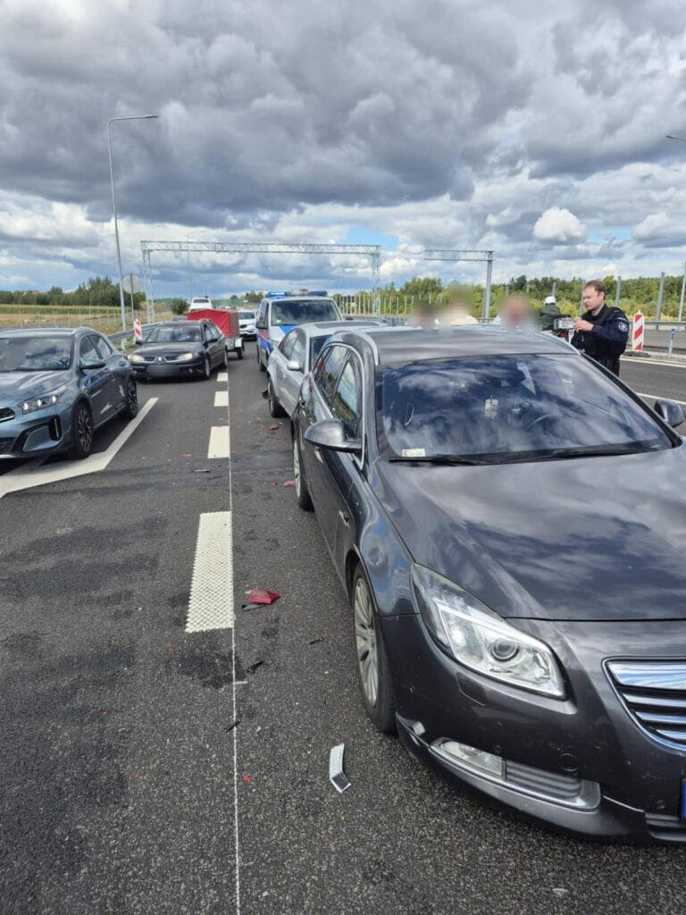 s7 de 4 arac carpisti varsova istikametinde zorluklar 6688