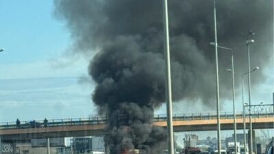 S8 yolunda otobus yangini arac yanarak kul oldu 6973