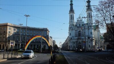 Saviour meydanı'ndaki 'lgbt+ arkı' üzerine anlaşmazlık. Sivil bütçe projesine karşı dilekçe 2 Saviour meydani ndaki lgbt arki uzerine anlasmazlik sivil butce projesine karsi dilekce 7186