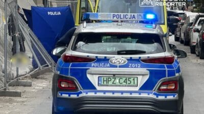 Şehir merkezinde trajedi. Bir adam poniatowski köprüsü'nden atladı. Olay yerinde hayatını kaybetti. 2 Sehir merkezinde trajedi bir adam poniatowski koprusu nden atladi olay yerinde hayatini kaybetti 6511