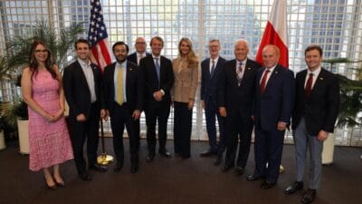 Trump in temsil edecegi abd heyeti karol nawrocki nin yemin toreninde 3272